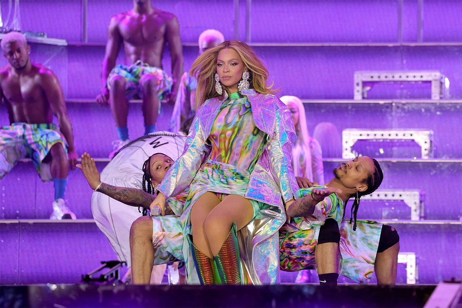 Beyonce performing in Sweden