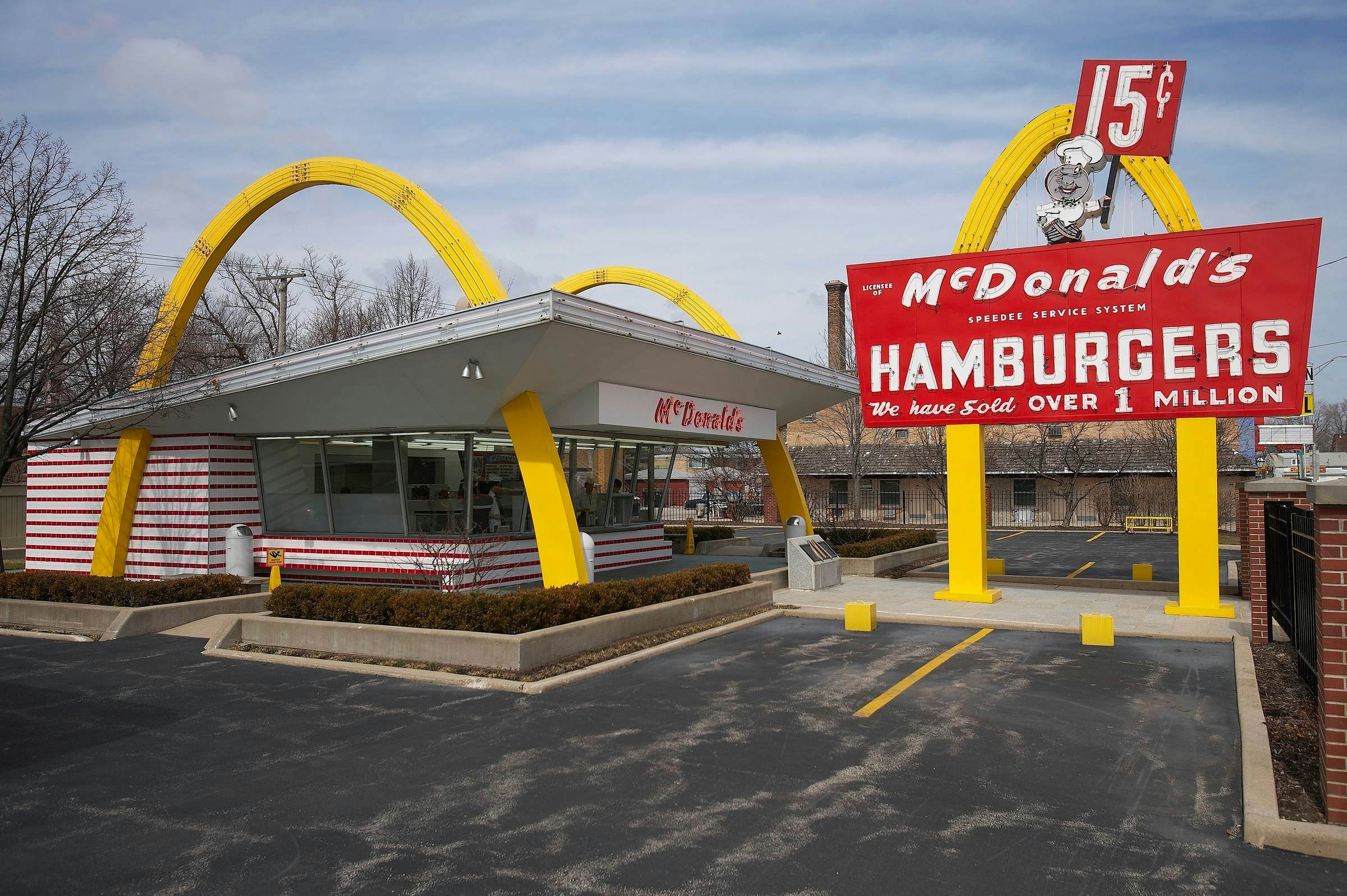 McDonald's opened by Ray Kroc